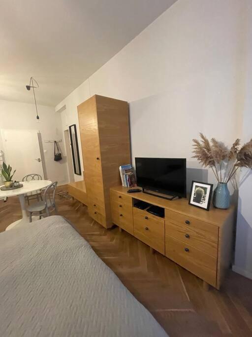 Cute Apartment Perfect For Business And Travel. Warszawa Exteriör bild