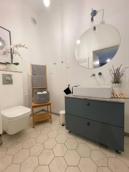 Cute Apartment Perfect For Business And Travel. Warszawa Exteriör bild